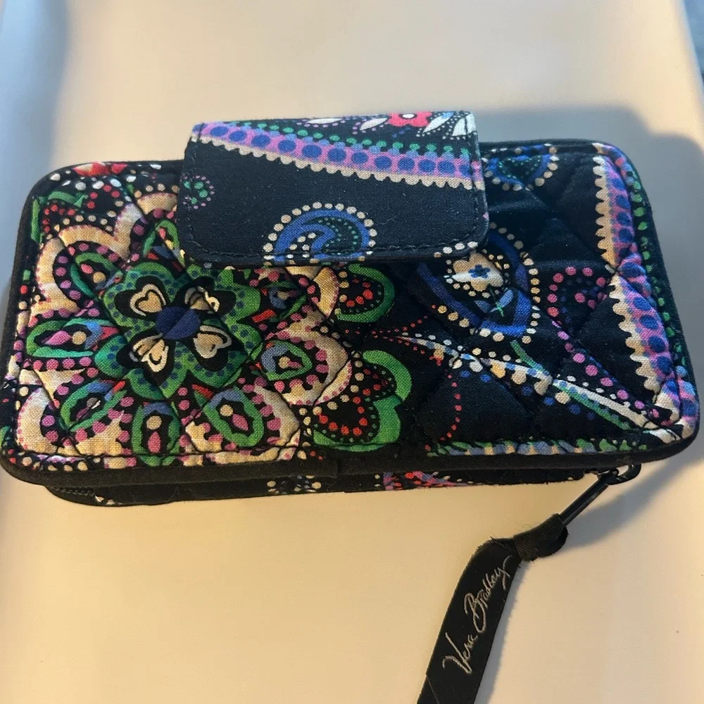 Vera Bradley Wallet Womens Black Paisley Floral Zip Around RFID Organizer Purse - Picture 8 of 9